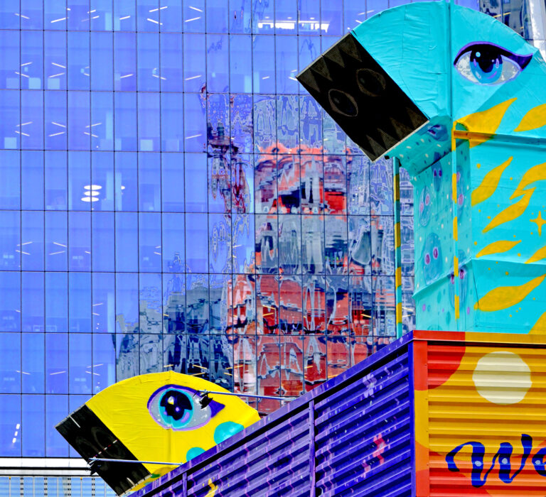 Carlo D’Orta, (Vibrazioni) NYC # 33, stampa su plexiglass con fondo in dibond, stampa 3 di limited edition 3, cm 100×92
