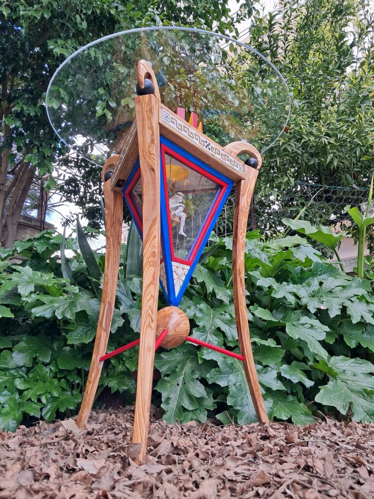 Tripode con sibilla (Archeoscultura)
